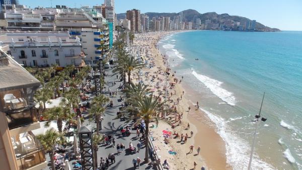 Turisme destina més de 210.000 € per a lluitar contra l'intrusisme en els allotjaments turístics Turisme destina més de 210.000 € per a lluitar contra l'intrusisme en els allotjaments turístics