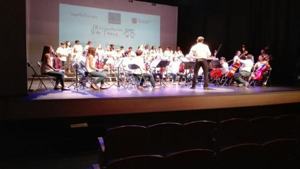 Más de 300 personas asisten al concierto de final de curso de 'Resonancias de Talento' en el Xesc Forteza Más de 300 personas asisten al concierto de final de curso de 'Resonancias de Talento' en el Xesc Forteza