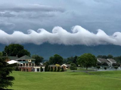 Nubes en forma de ola por la inestabilidad Kelvin-Helmholtz