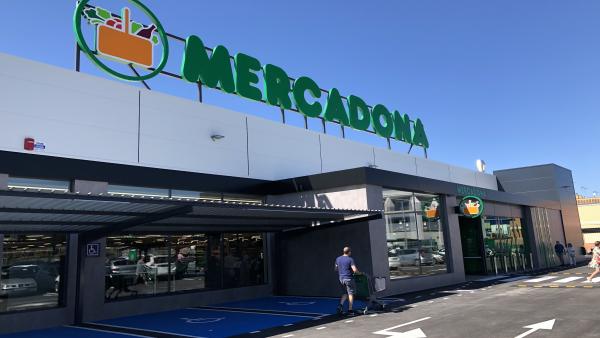 Mercadona, Inditex y El Corte Inglés, entre las 100 empresas familiares con mayores ingresos del mundo Mercadona, Inditex y El Corte Inglés, entre las 100 empresas familiares con mayores ingresos del mundo