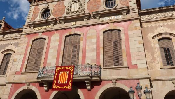 El Parlament de Cataluña celebrará una jornada sobre políticas de igualdad de género con un pleno solo con mujeres. El Parlament de Cataluña celebrará una jornada sobre políticas de igualdad de género con un pleno solo con mujeres.