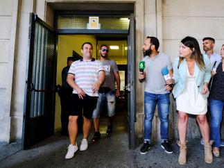 Cabezuelo y el Prenda firman en Sevilla