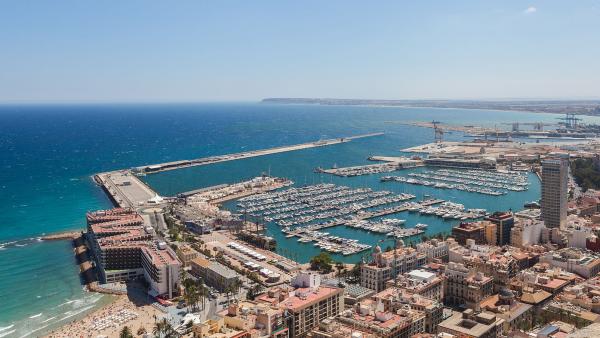 Puerto de Alicante Puerto de Alicante
