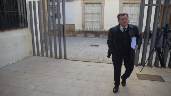 Juan Fernández acudiendo a los juzgados/Archivo Juan Fernández acudiendo a los juzgados/Archivo