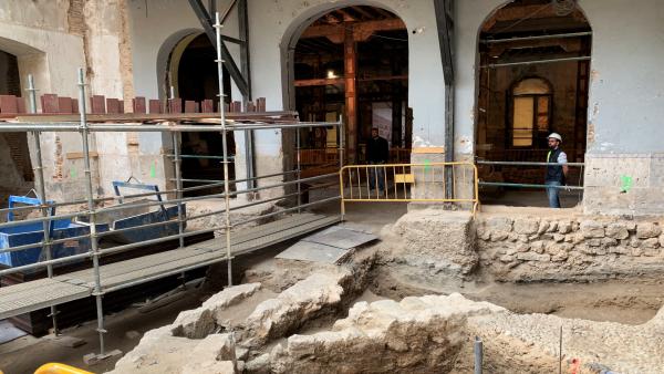 Restos de la antigua mezquita mudéjar, del siglo XV, hallada en la calle Claudio Moyano de Valladolid Restos de la antigua mezquita mudéjar, del siglo XV, hallada en la calle Claudio Moyano de Valladolid