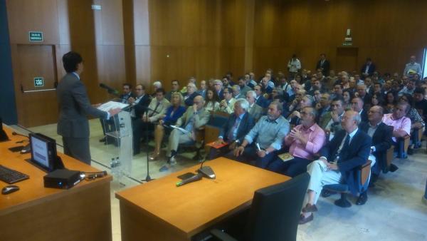 Sevilla.- Patronal, sindicatos, colegios profesionales y asociaciones se unen en demanda de los proyectos 'estratégicos' Sevilla.- Patronal, sindicatos, colegios profesionales y asociaciones se unen en demanda de los proyectos 'estratégicos'