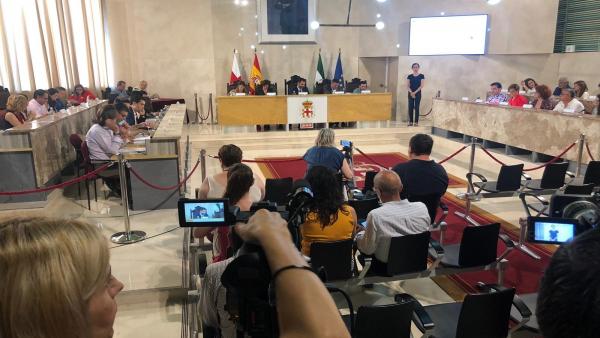 Pleno del Ayuntamiento de Almería Pleno del Ayuntamiento de Almería