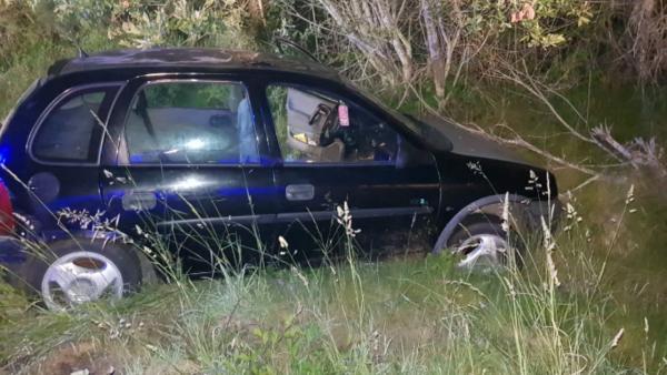 Detenido un conductor portugués ebrio tras un accidente en Baltar (Ourense) por ser buscado por un juzgado de Albacete Detenido un conductor portugués ebrio tras un accidente en Baltar (Ourense) por ser buscado por un juzgado de Albacete