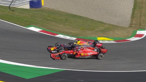 Toque Verstappen y Leclerc Toque Verstappen y Leclerc