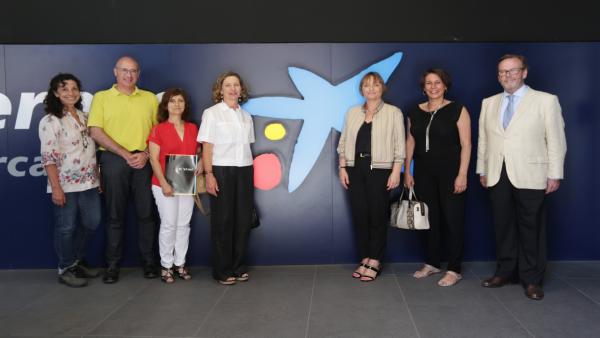 La Obra Social 'La Caixa' concede ayudas para seis proyectos de asociaciones de Sevilla destinados a personas vulnerables. La Obra Social 'La Caixa' concede ayudas para seis proyectos de asociaciones de Sevilla destinados a personas vulnerables.