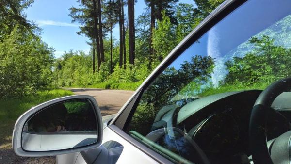 Siete consejos para tener los cristales del coche impolutos este verano Siete consejos para tener los cristales del coche impolutos este verano