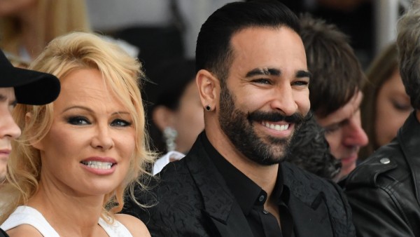 Pamela Anderson y Adil Rami Pamela Anderson y Adil Rami