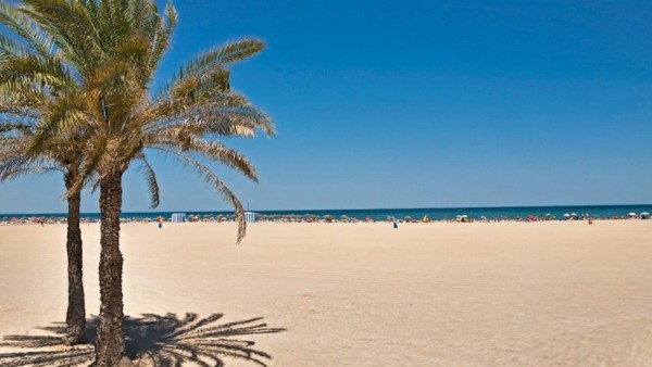 Playa de la Malvarrosa de València Playa de la Malvarrosa de València