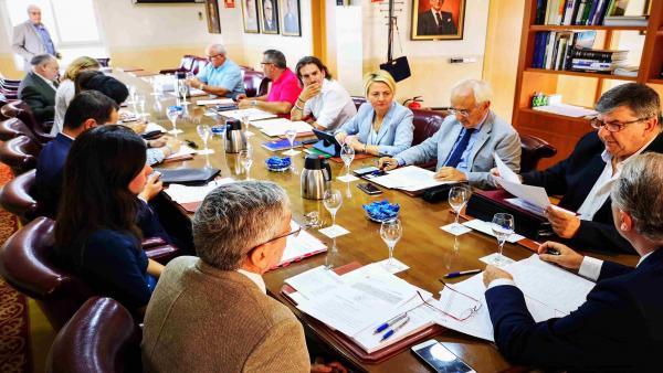 Reunión del consejo de administración de la Autoridad Portuaria de Almería Reunión del consejo de administración de la Autoridad Portuaria de Almería