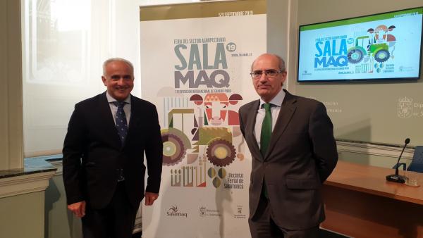 El presidente de la Diputación de Salamanca, Javier Iglesias (d), junto al diputado Jesús María Ortiz (i), en la presentación del cartel de Salamaq 2019. El presidente de la Diputación de Salamanca, Javier Iglesias (d), junto al diputado Jesús María Ortiz (i), en la presentación del cartel de Salamaq 2019.