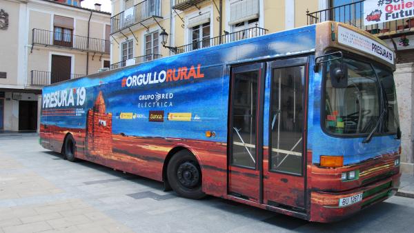 El Autobús de la Repoblación de Presura viaja esta semana a las localidades zaragozanas de Ateca, Urriés y Artieda. El Autobús de la Repoblación de Presura viaja esta semana a las localidades zaragozanas de Ateca, Urriés y Artieda.