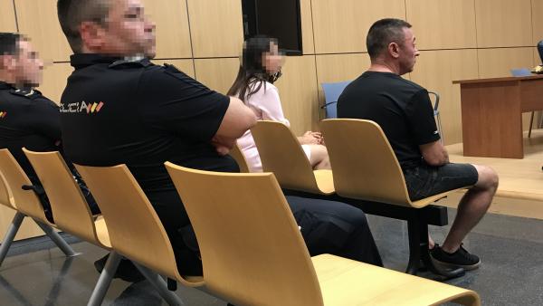 El acusado de intentar matar a su expareja en Mislata (Valencia), en el juicio El acusado de intentar matar a su expareja en Mislata (Valencia), en el juicio