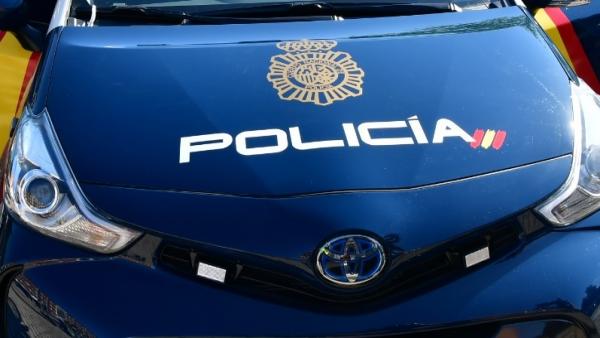 COCHE PATRULLA DE LA POLICÍA NACIONAL COCHE PATRULLA DE LA POLICÍA NACIONAL