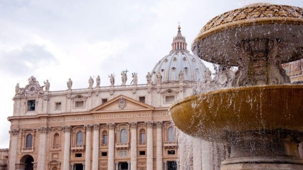 Imagen de la Basílica de San Pedro en la Ciudad del Vaticano en Roma. Imagen de la Basílica de San Pedro en la Ciudad del Vaticano en Roma.