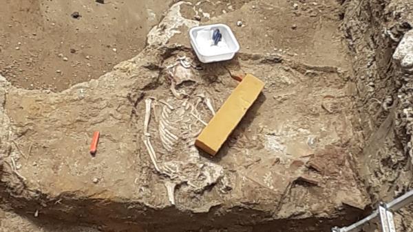 Restos humanos que han salido a la luz en las excavaciones de Palencia. Restos humanos que han salido a la luz en las excavaciones de Palencia.