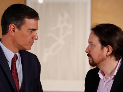 Pedro Sánchez y Pablo Iglesias, al comienzo de su quinta reunión para pactar la investidura.
