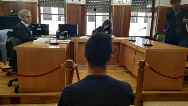 Acusado de matar a su perro a golpes Acusado de matar a su perro a golpes
