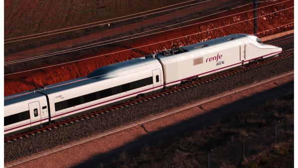 Tren AVE de Renfe Tren AVE de Renfe