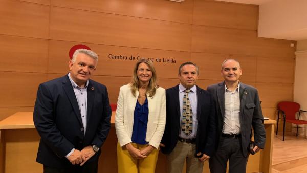 Jaume Saltó y Carme Poveda Jaume Saltó y Carme Poveda