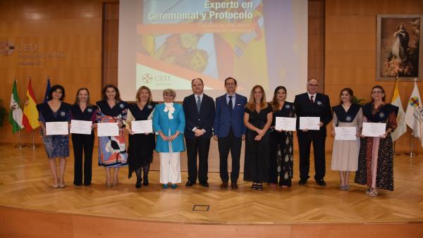 II Promoción del Experto en Ceremonial y Protocolo de CEU Andalucía II Promoción del Experto en Ceremonial y Protocolo de CEU Andalucía