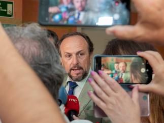 El negociador de Vox en la Región de Murcia, Luis Gestoso