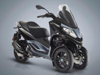 Ágil y ligero, así es el nuevo MP3 300 HPE de Piaggio