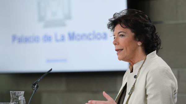 La ministra Portavoz Isabel Celaá, durante la rueda de prensa tras la reunión del Consejo de Ministros. La ministra Portavoz Isabel Celaá, durante la rueda de prensa tras la reunión del Consejo de Ministros.