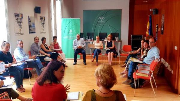 Mesa provincial de coordinación técnica en Violencia de Género de Cádiz Mesa provincial de coordinación técnica en Violencia de Género de Cádiz