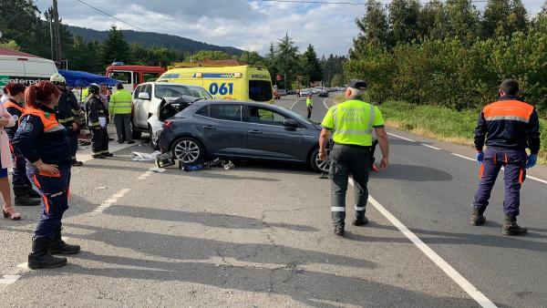 Accidente en Cuntis (Pontevedra) ocurrido en la tarde de este domingo Accidente en Cuntis (Pontevedra) ocurrido en la tarde de este domingo