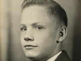 Subastan objetos de Neil Armstrong