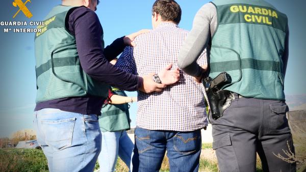 Detenido por robos en viviendas de Campohermoso, en Níjar (Almería) Detenido por robos en viviendas de Campohermoso, en Níjar (Almería)