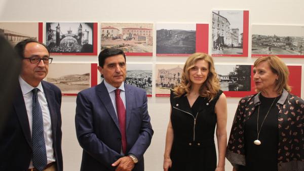 De izda a dcha, Manuel López, Carlos Martínez, Mar Sancho y Mariam Arlegui. De izda a dcha, Manuel López, Carlos Martínez, Mar Sancho y Mariam Arlegui.