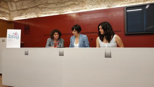De izquierda a derecha, Goretti Sanmartín, Ana Pontón y Navia Rivas. De izquierda a derecha, Goretti Sanmartín, Ana Pontón y Navia Rivas.