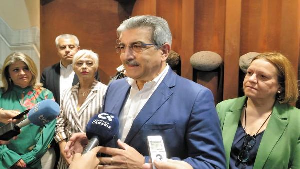Román Rodríuez, portavoz parlamentario de NC Román Rodríuez, portavoz parlamentario de NC
