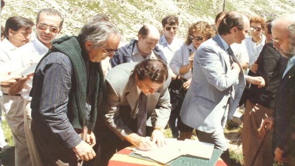 Imagen De La Constitución Del Patronato De Turismo De La Diputación De Lleida En Julio De 1989 Imagen De La Constitución Del Patronato De Turismo De La Diputación De Lleida En Julio De 1989