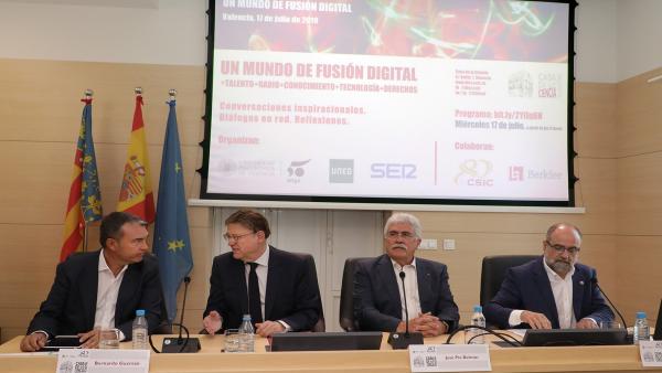 Puig anuncia una estratègia específica d'intel·ligència artificial i demana el suport de la UE Puig anuncia una estratègia específica d'intel·ligència artificial i demana el suport de la UE