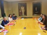 PSOE y Podemos se reúnen con ánimo de 'no levantarse de la mesa' hasta que no haya Gobierno para La Rioja