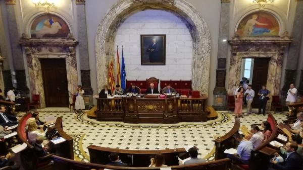 L'Ajuntament de València aprova la seua ordenació amb l'oposició de PP, Cs i Vox L'Ajuntament de València aprova la seua ordenació amb l'oposició de PP, Cs i Vox