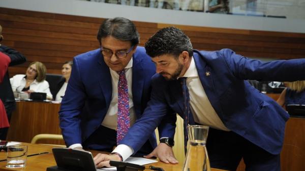 El consejero de Sanidad, José María Vergeles, en la Asamblea de Extremadura El consejero de Sanidad, José María Vergeles, en la Asamblea de Extremadura