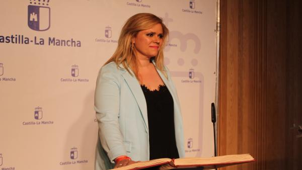 Toma de posesión de la nueva delegada de la Junta en Cuenca, María Ángeles García. Toma de posesión de la nueva delegada de la Junta en Cuenca, María Ángeles García.