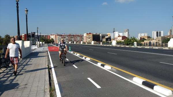 Carril bici de Natzaret a La Marina Carril bici de Natzaret a La Marina