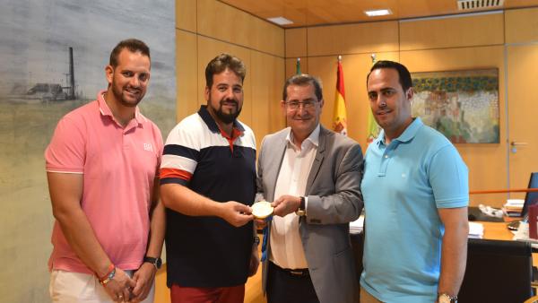 La Diputación de Granada recibe al medallista olímpico Antonio Bailón La Diputación de Granada recibe al medallista olímpico Antonio Bailón