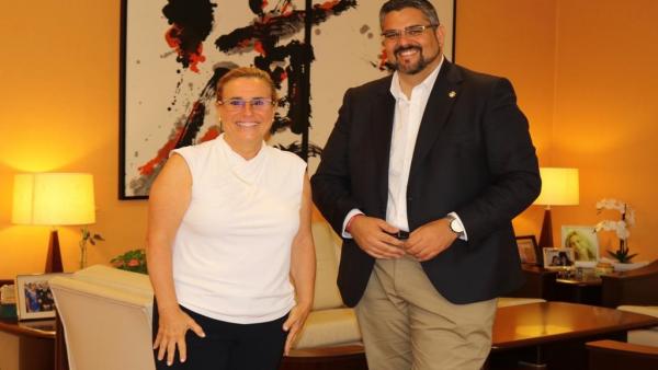 La alcaldesa de Fuengirola, Ana Mula; y el regidor de Mijas, Josele González. La alcaldesa de Fuengirola, Ana Mula; y el regidor de Mijas, Josele González.