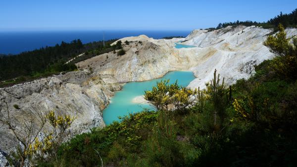 Balsas mineras en la zona de explotación de áridos en Monte Neme, entre Carballo y Malpica (A Coruña) Balsas mineras en la zona de explotación de áridos en Monte Neme, entre Carballo y Malpica (A Coruña)