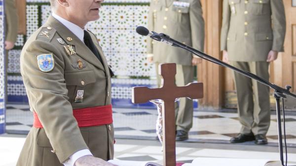 El General Fernando Maté, en la toma de posesión de la Jefatura del Estado Mayor del Mando de Canarias El General Fernando Maté, en la toma de posesión de la Jefatura del Estado Mayor del Mando de Canarias